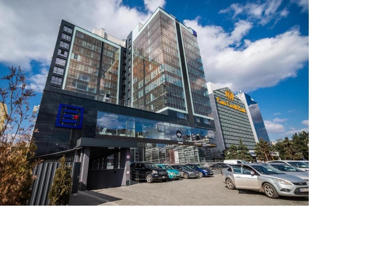 Glass New Apartments Ultracentral Chişinău Eksteriør billede