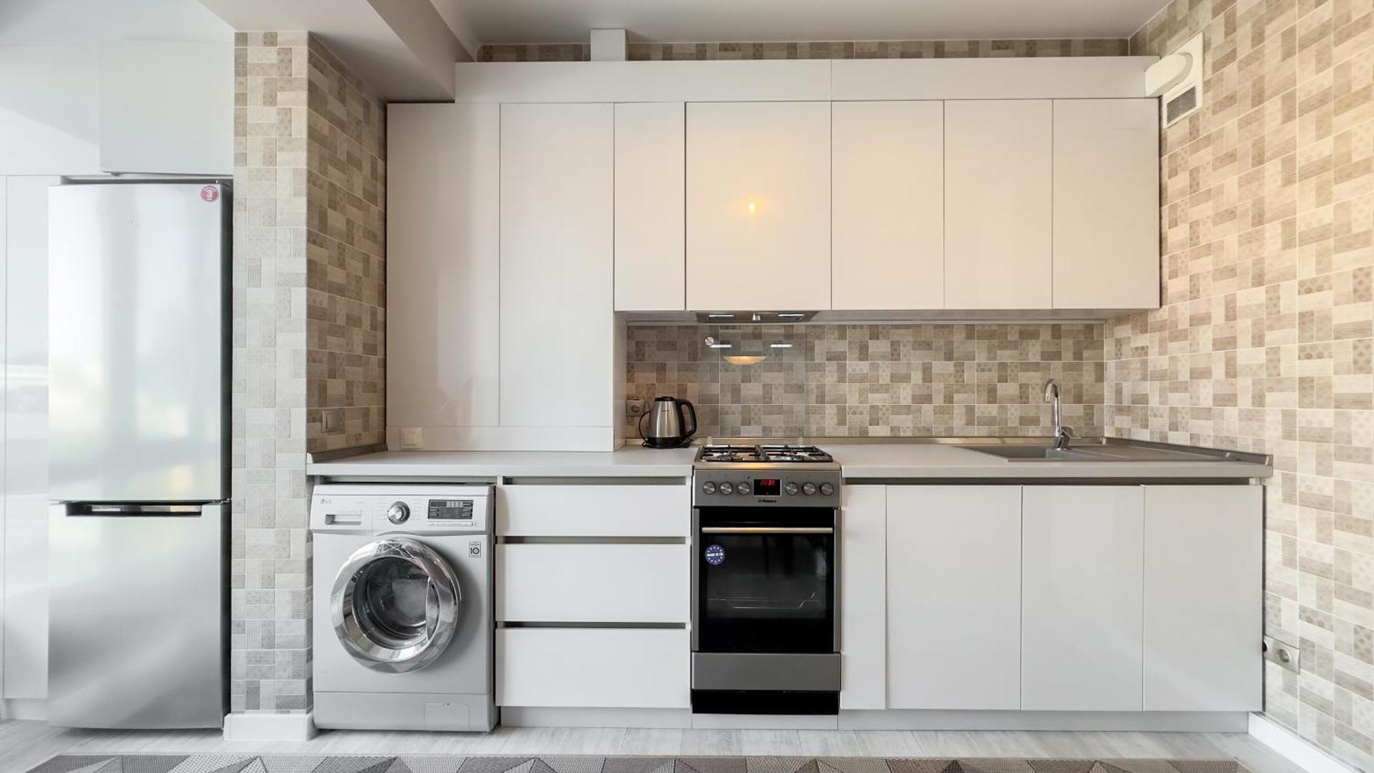 Glass New Apartments Ultracentral Chişinău Eksteriør billede